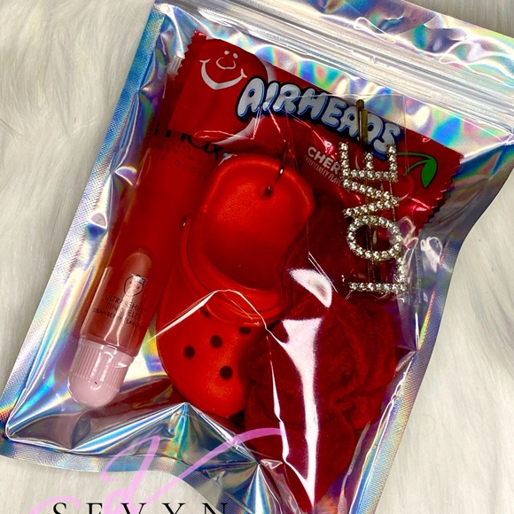 Crocs - Picture 4 of 6